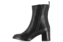 Shop Camila's Heeled Ankle Boots Amerinda