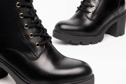 Shop Nerogiardini Heeled Boots I205862D