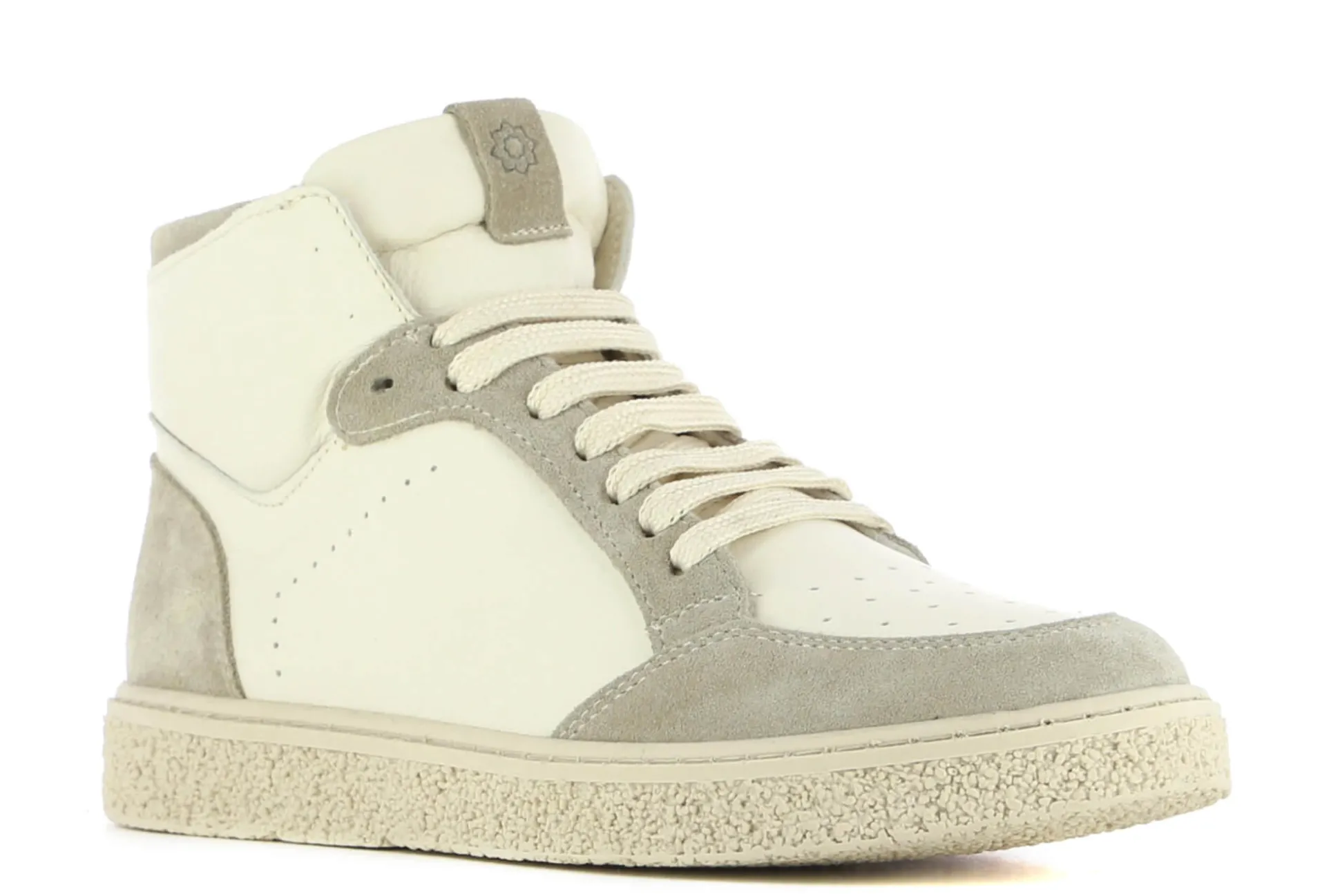 Store Camila's High-Top Sneakers Rumba