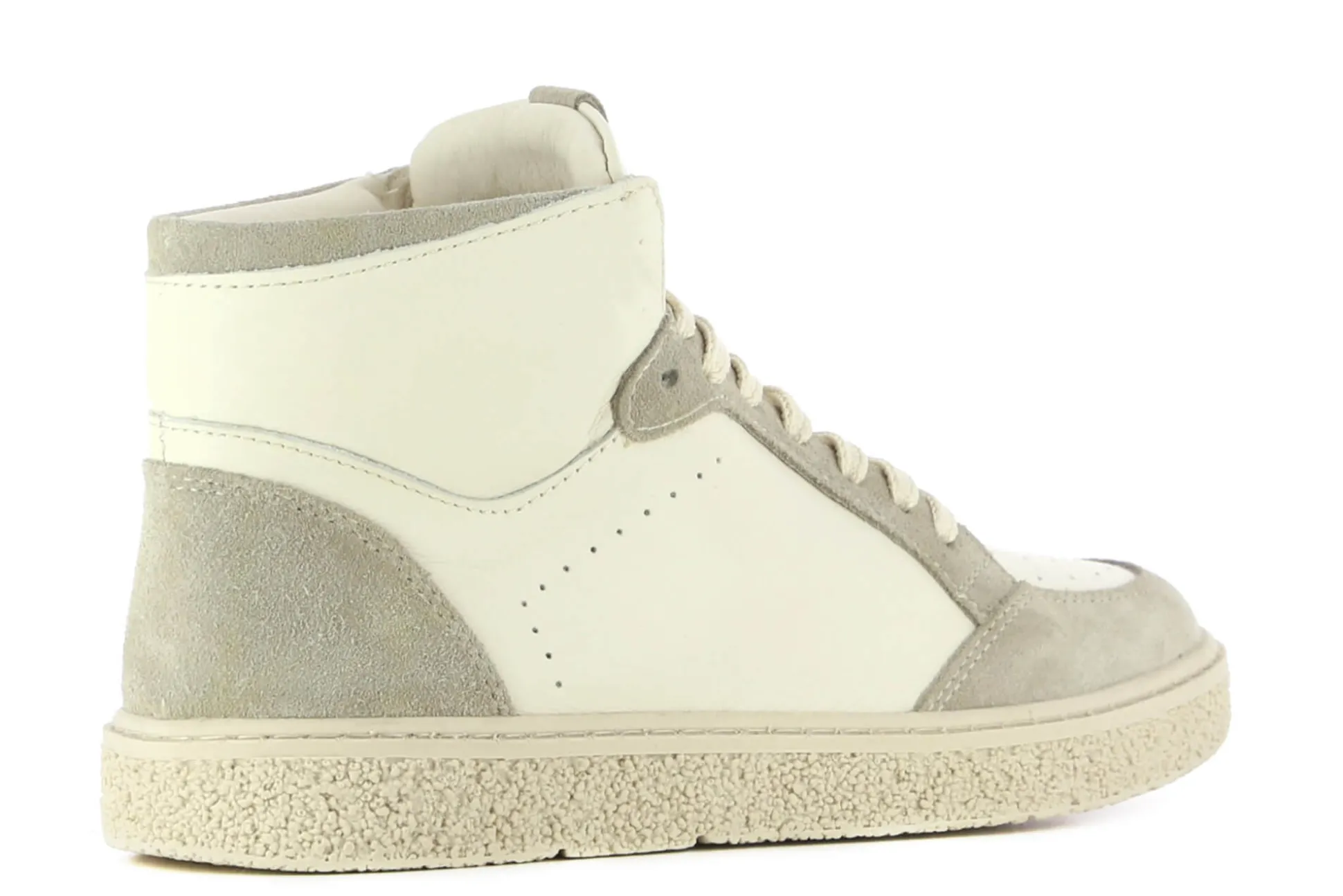 Store Camila's High-Top Sneakers Rumba