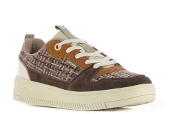 Store Camila's Platform Sneakers Pumita