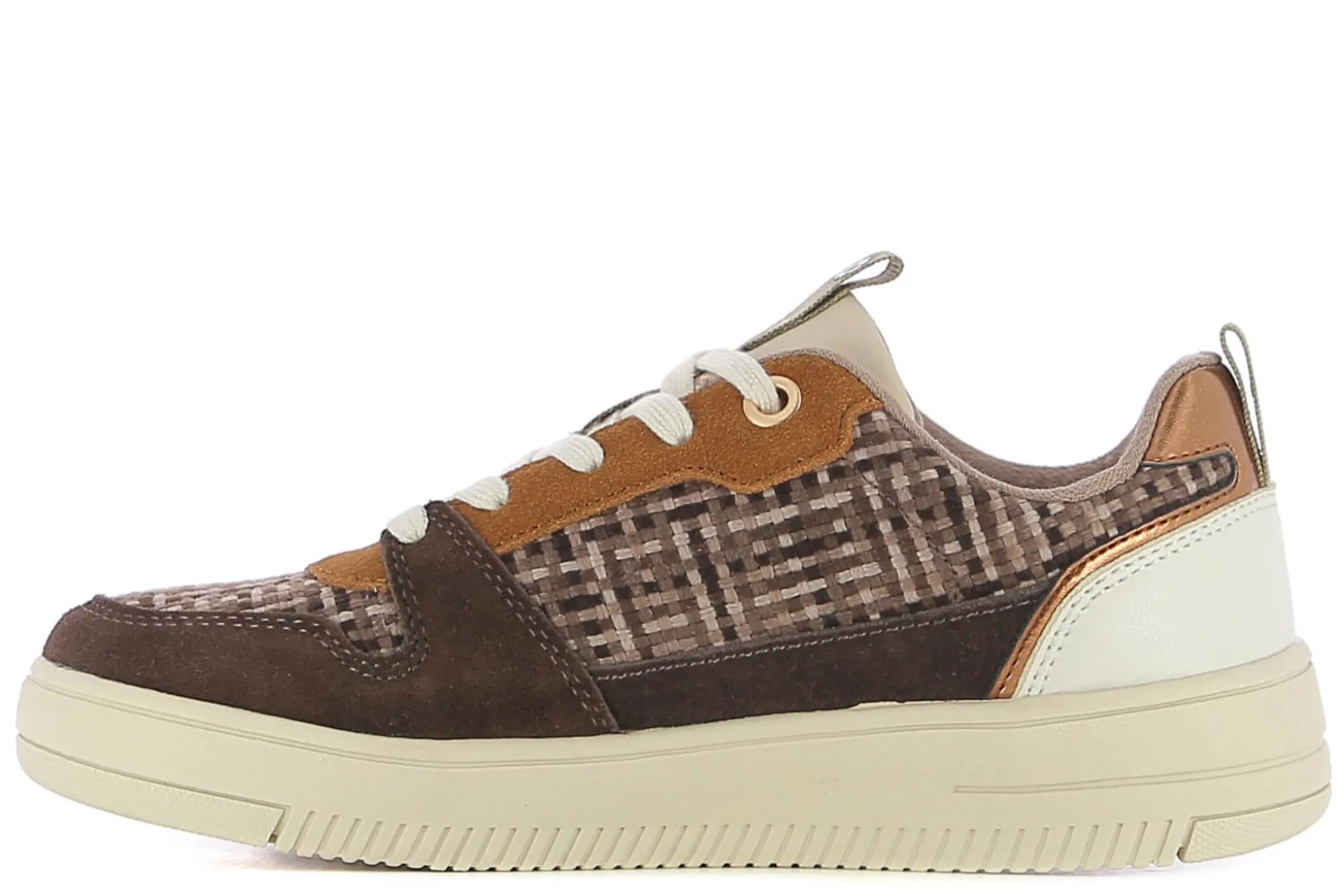 Store Camila's Platform Sneakers Pumita