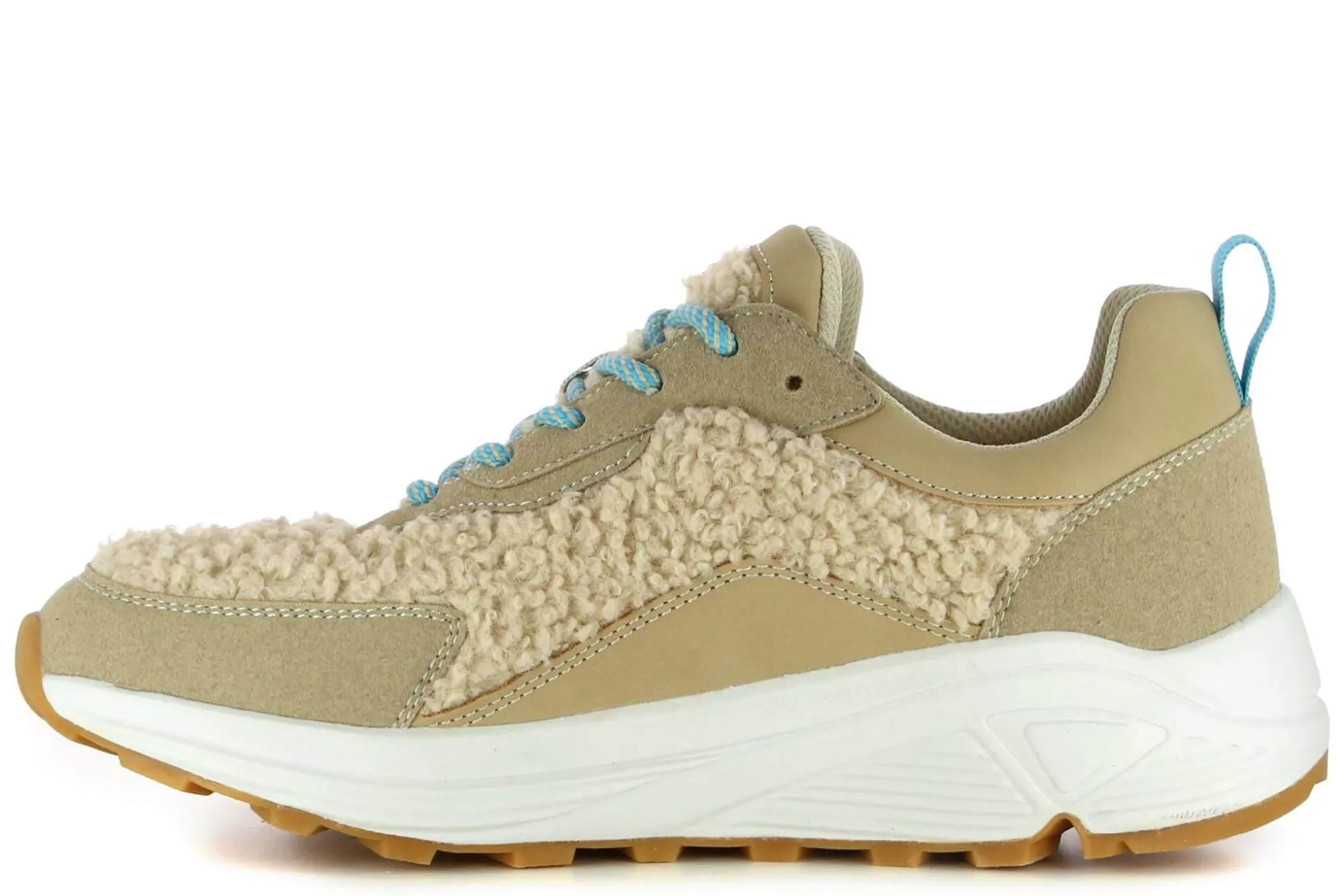 Hot Camila's Sneakers Boreg