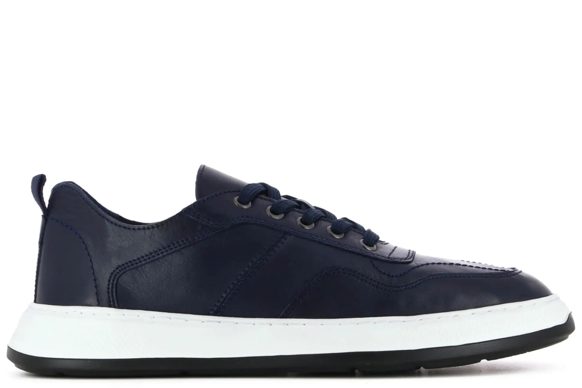 New Eleven Sneakers Jogo