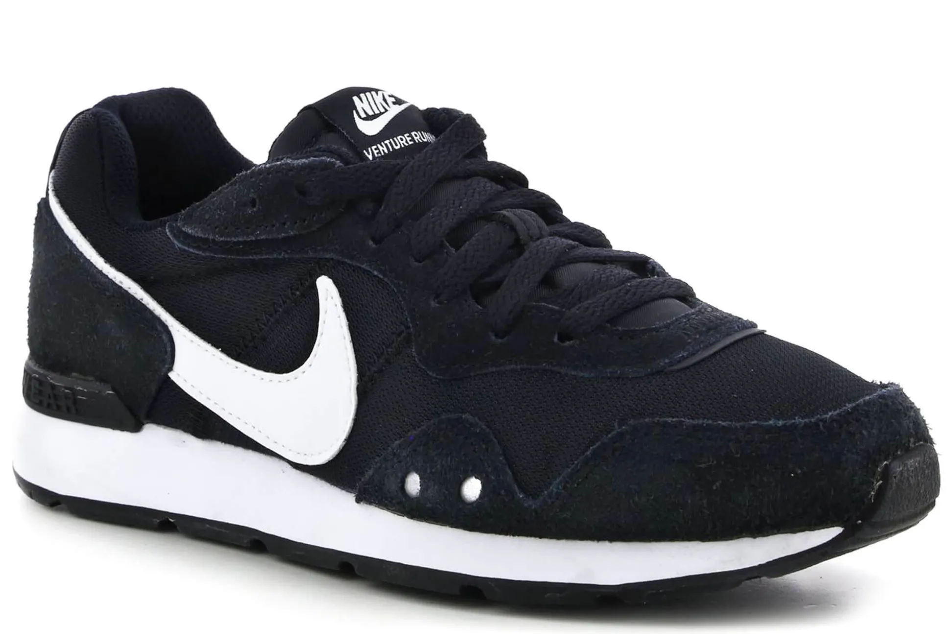 Cheap Nike Sneakers Venture