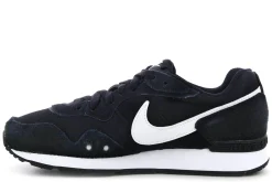 Cheap Nike Sneakers Venture