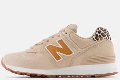 Flash Sale New Balance Sneakers Wl574V2